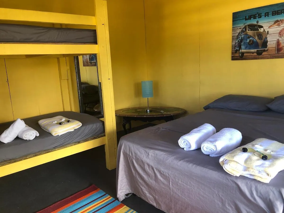 Vieques Good Vibe Guest House 4*,  Пуэрто-Рико