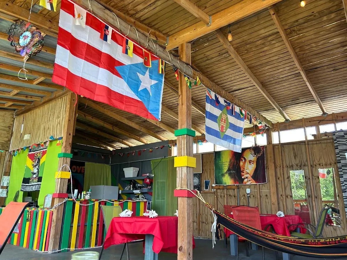 ****  Vieques Good Vibe Guest House Пуэрто-Рико